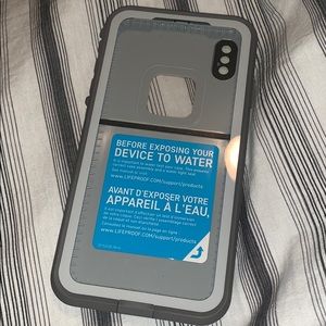iPhone XS Max Lifeproof Case